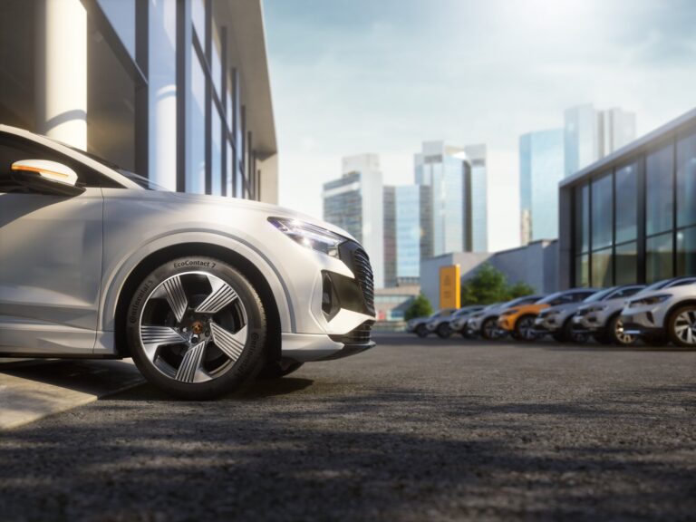 Continental EcoContact 7 tilpasset Renault elbiler: Rolling Resistance 35 % lavere end EU-mærkatets A-Rating, 30 km ekstra rækkevidde
