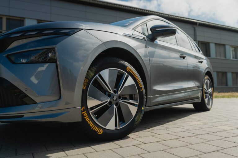 Continental ZEvRA-konceptdæk bruger 43% genanvendte materialer og opnår EU's bedste klassificering for rullemodstand